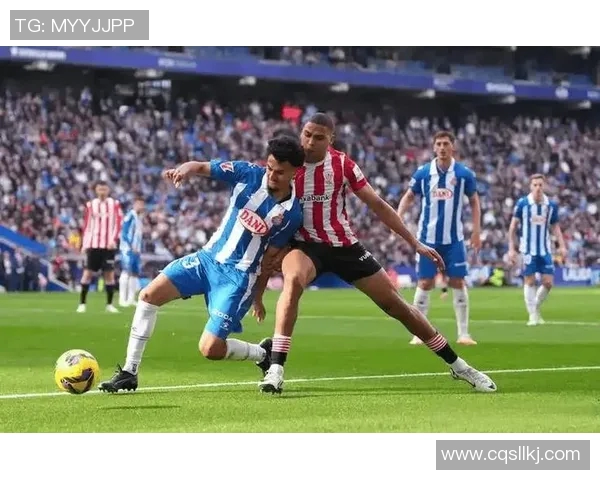 罗马与马德里竞技精彩对决集锦回顾与分析